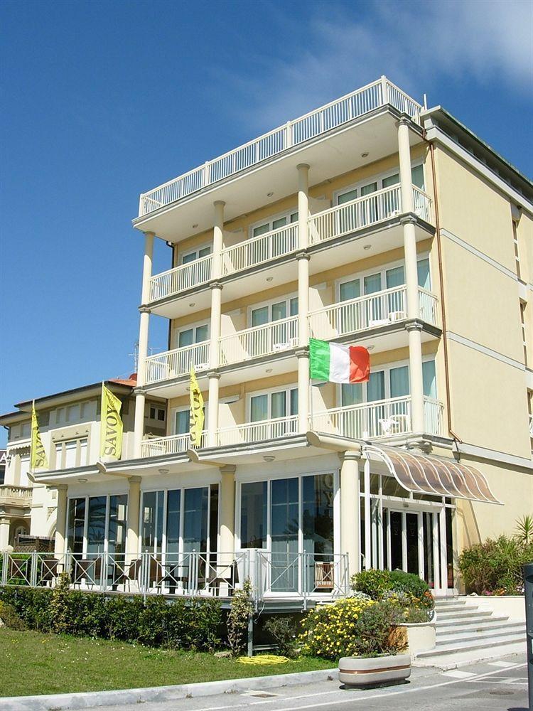 Savoy Hotel Marina di Pietrasanta Bagian luar foto